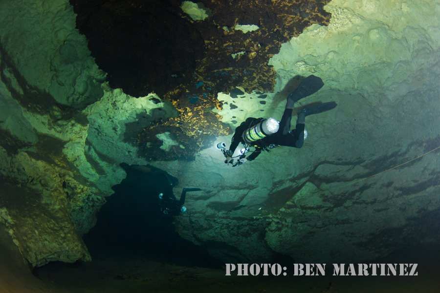 Sidemount-Diving-Not-Just-for-caves