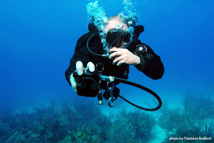 sdi diver sharing air