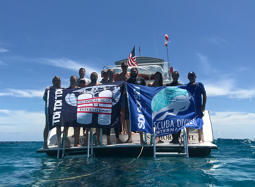 dive-day SDI Divers