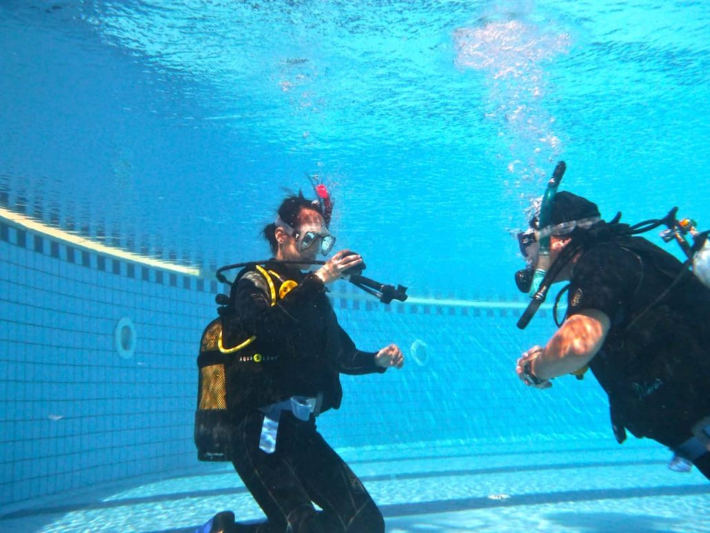 dive training pool