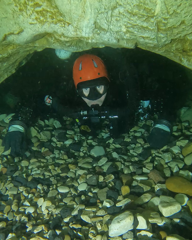cave-diving